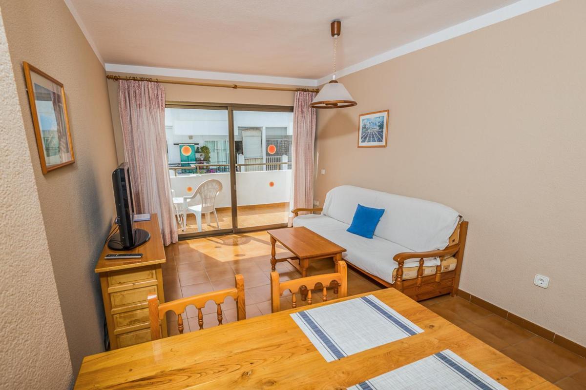 Apartments Niko Santa Eularia des Riu Kültér fotó