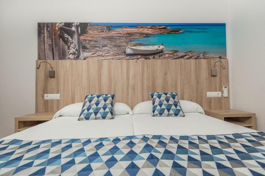 Apartments Niko Santa Eularia des Riu Kültér fotó